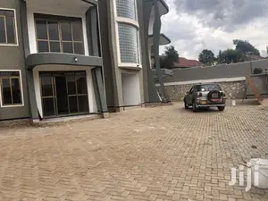 Kiwatule 3 Bedroom Condominiums By The Tarmack On Sell