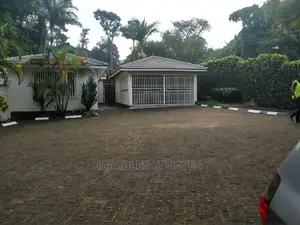 5bdrm Bungalow in Central Division for rent