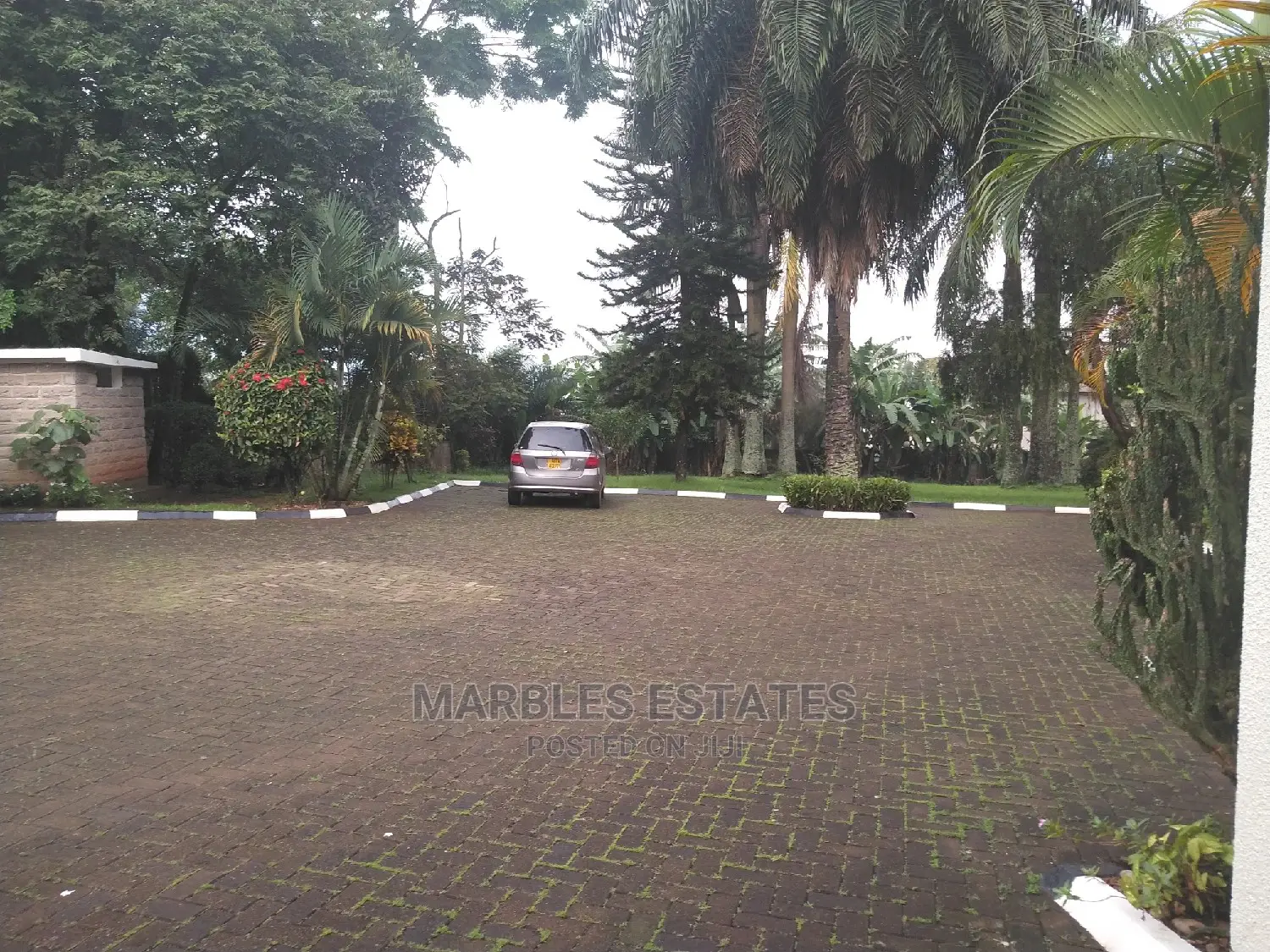 5bdrm Bungalow in Central Division for rent