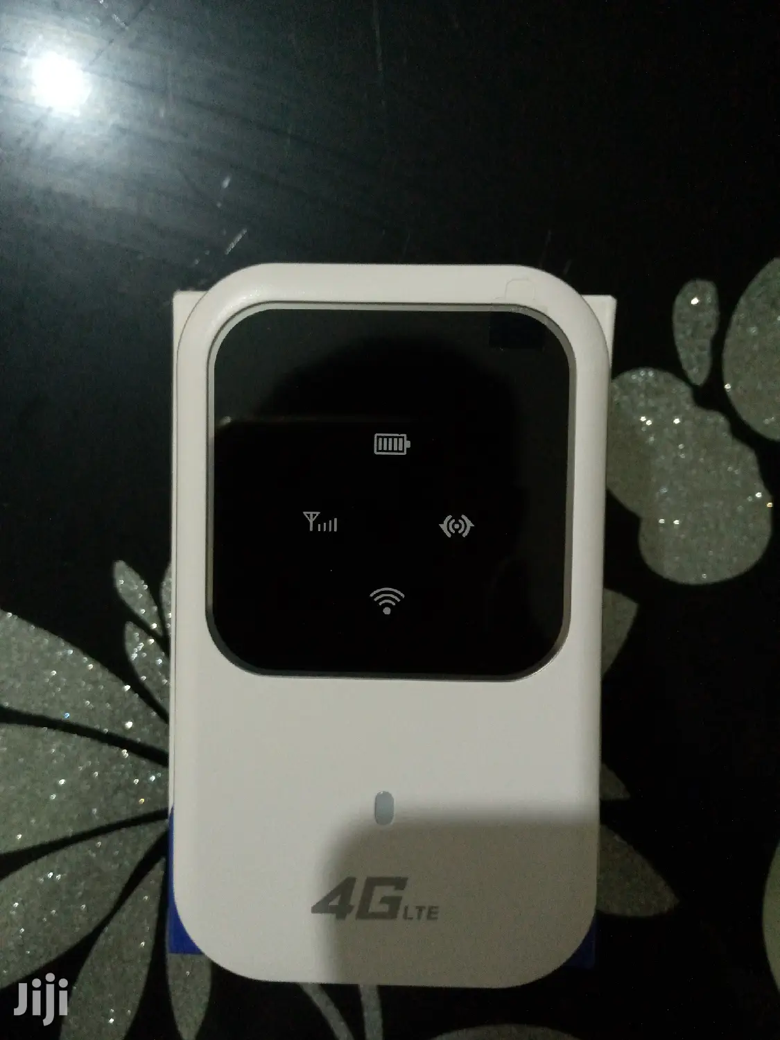 Uvrsal M88-80 Wifi Pket Ruter Support All Sim 2g, 3g, 4g, 5g