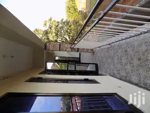 8 Units Apartment Kisasi