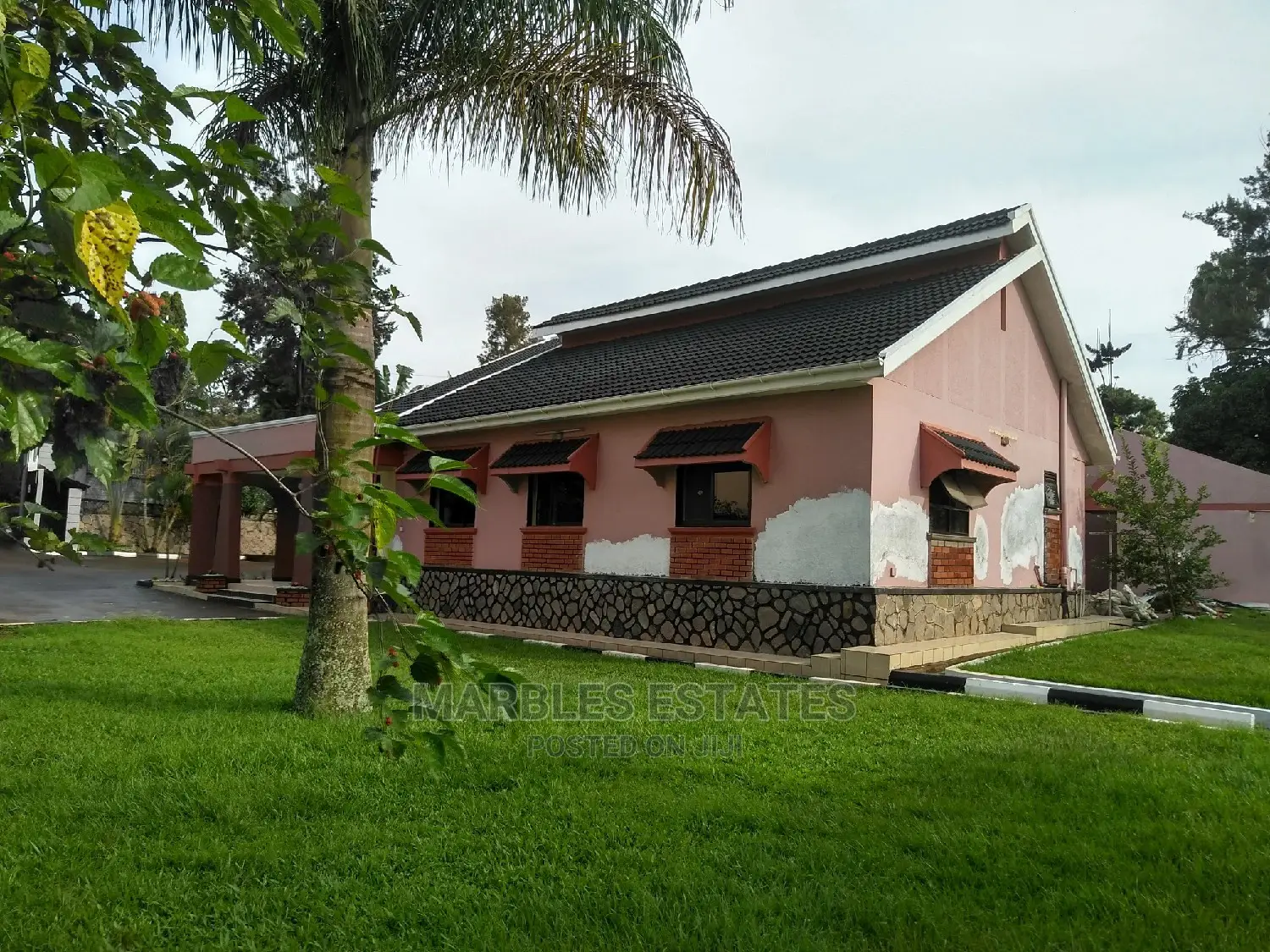 4 Bedroom House In Bugolobi For Rent