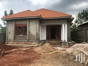 Kiira Nakwero Beautiful Bungalow on Sell