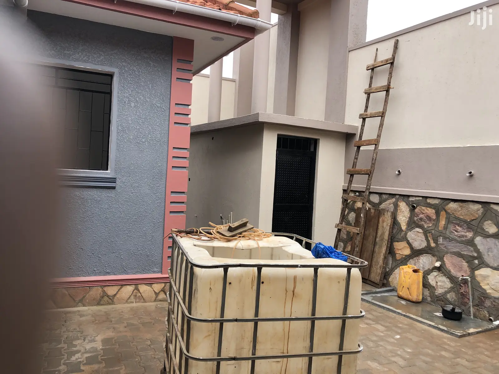 Najjera Massive Bungalow on Sell