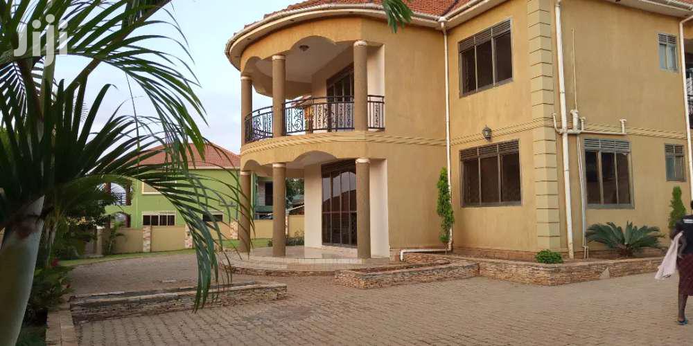 Kajjansi Very Beautiful Mansion On Sale
