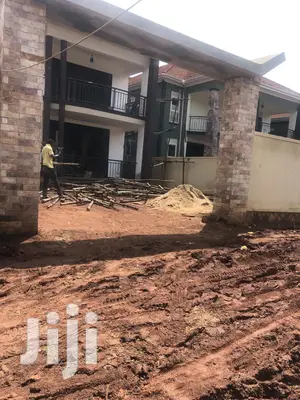 6 Bedroom Mansion In Kira For Sale