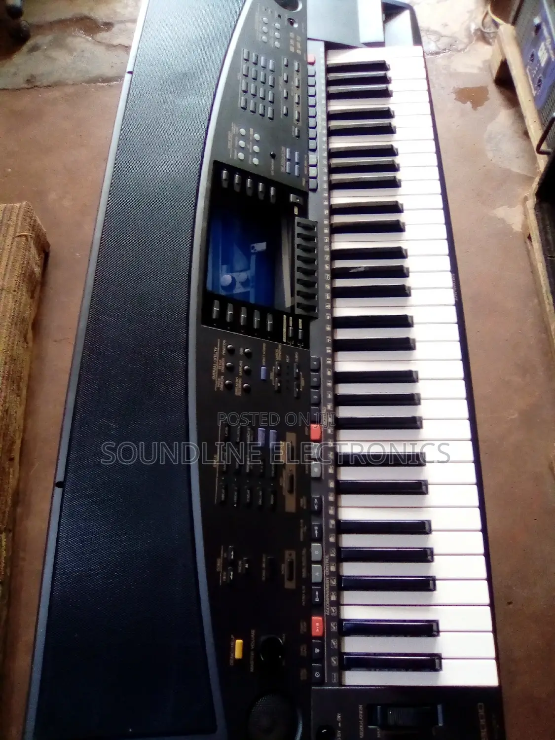 Yamaha Keyboard PSR 8000