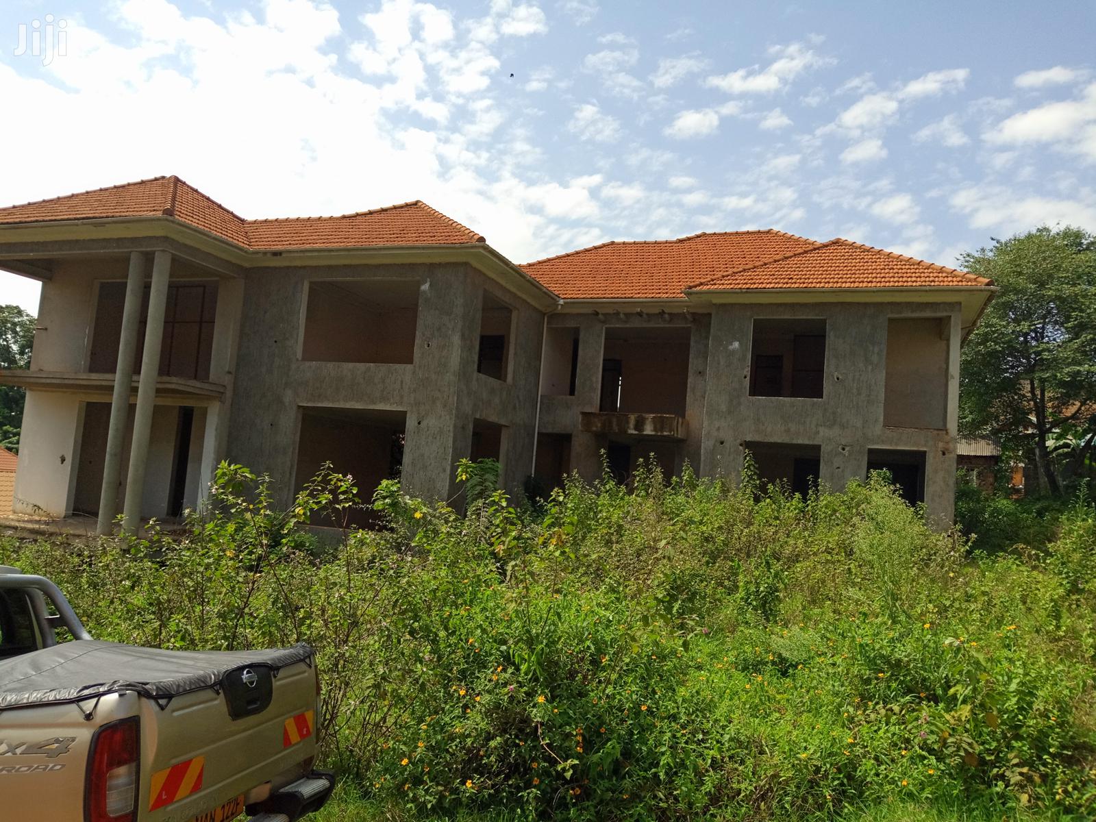 Kira Large Compound Shale Mansion on Sell