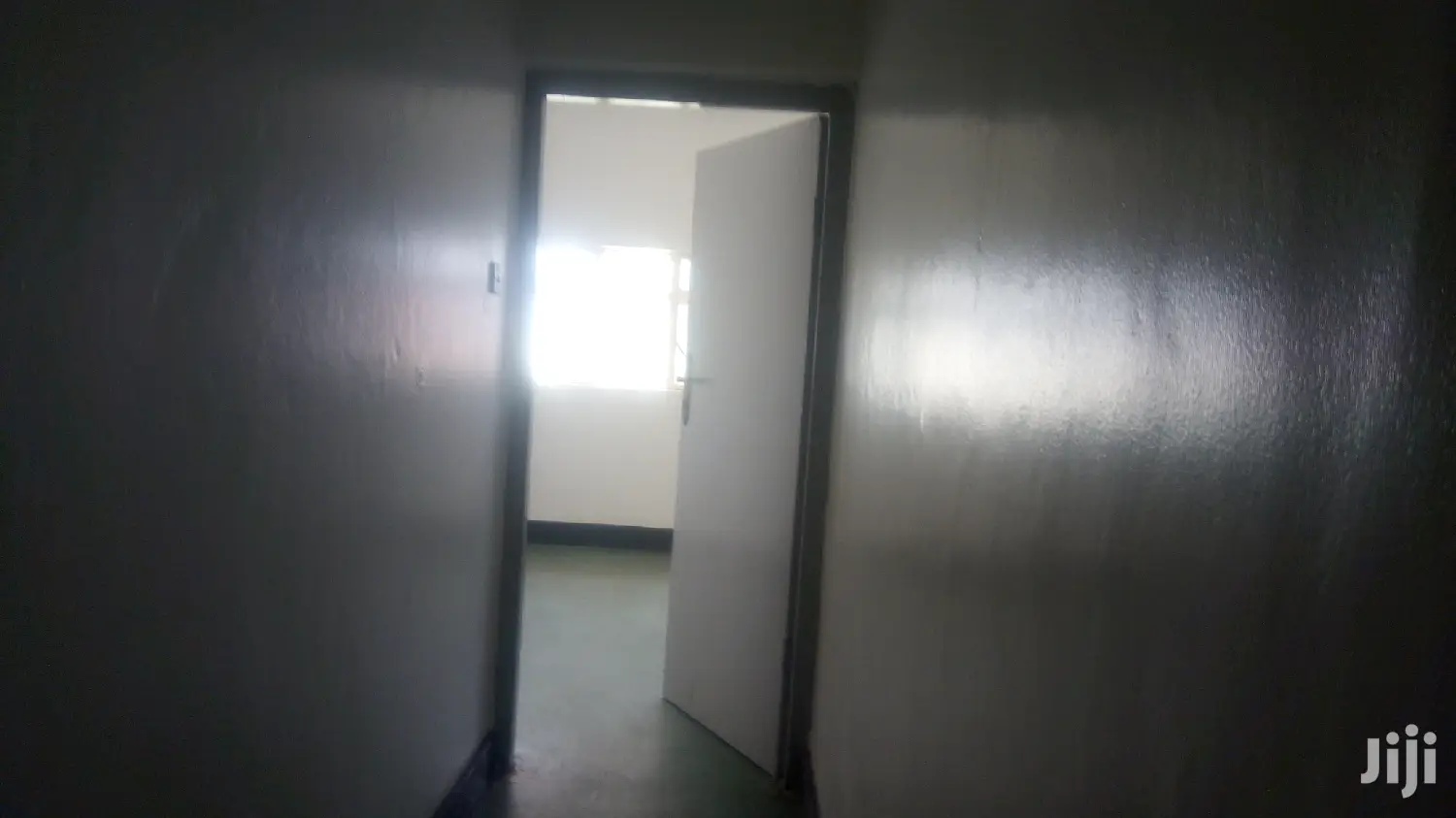 Classic Office Building In Kira For Rent