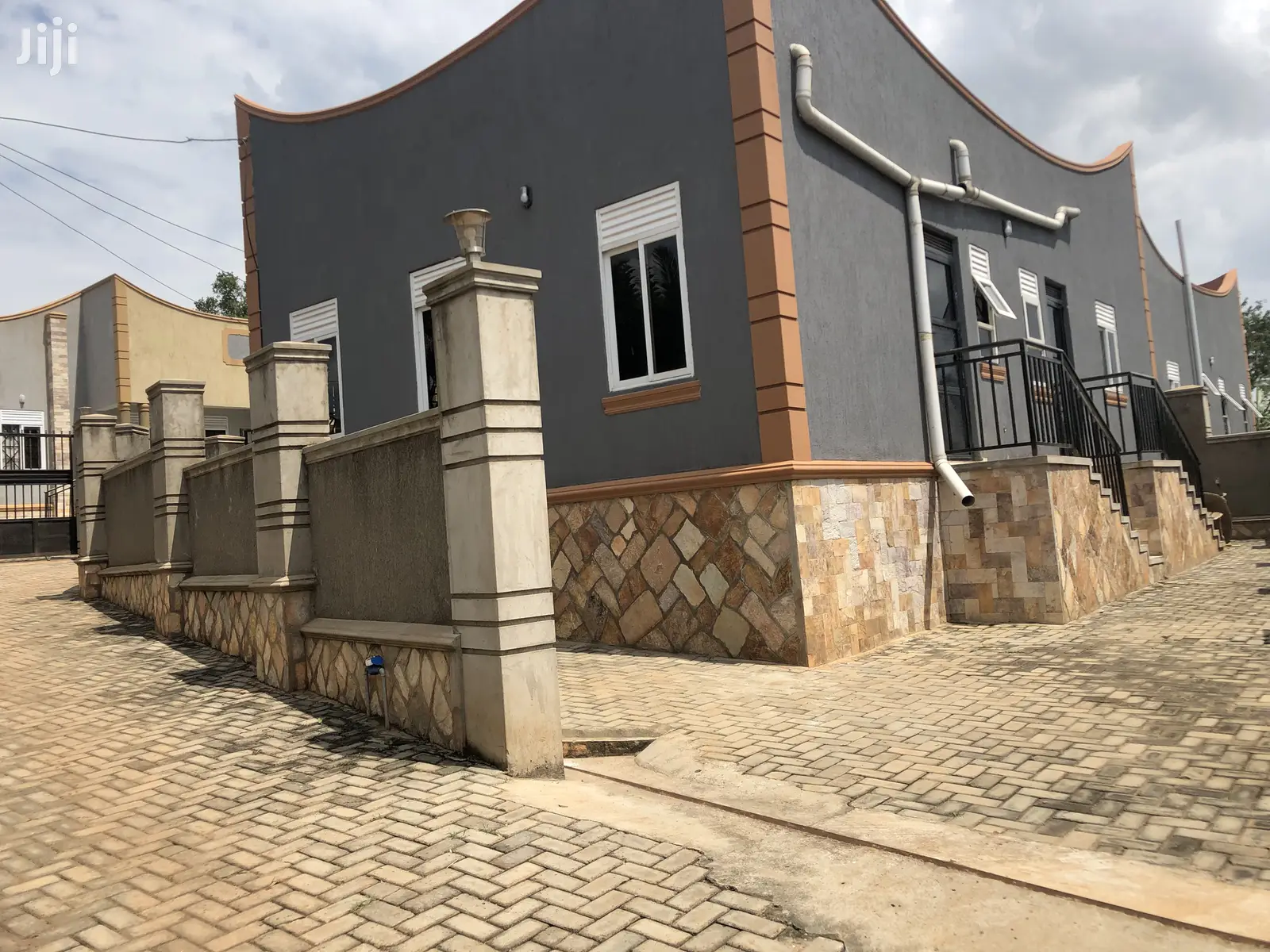 Najjera Town House on Sell