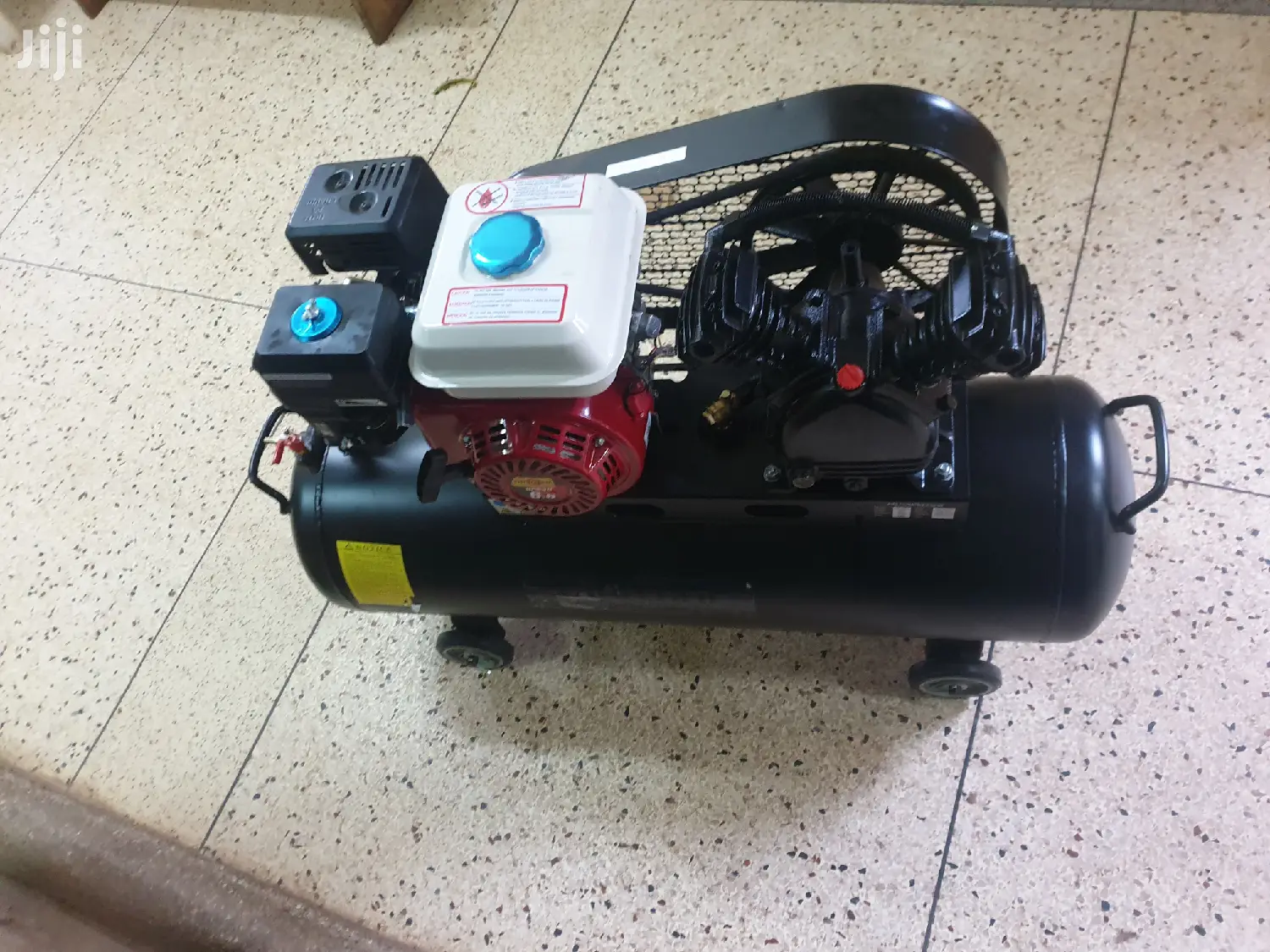 Petrol 100 Litre Air Compressor