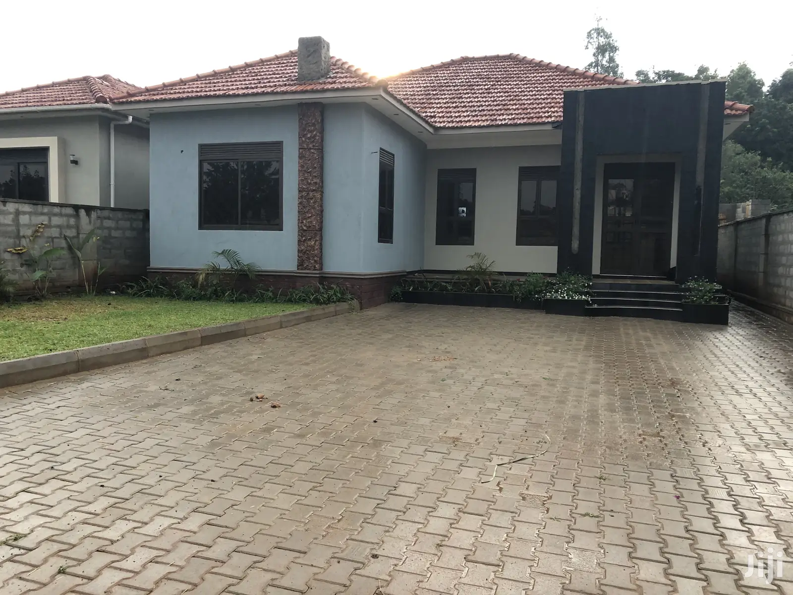 Kira an Enchanting House on Sell