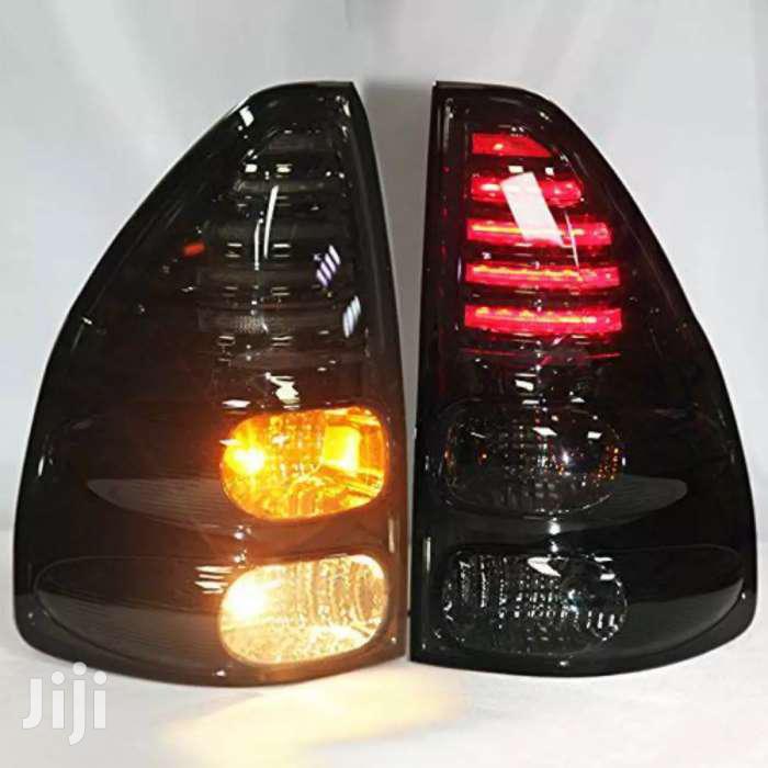 BLACK Tail Light For Landcruiser Fj120 Prado