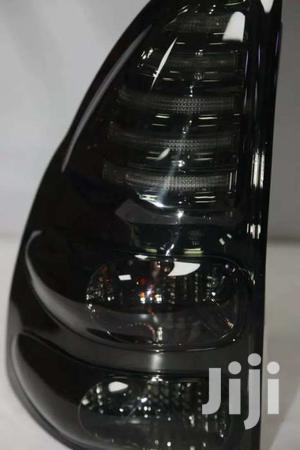 BLACK Tail Light For Landcruiser Fj120 Prado