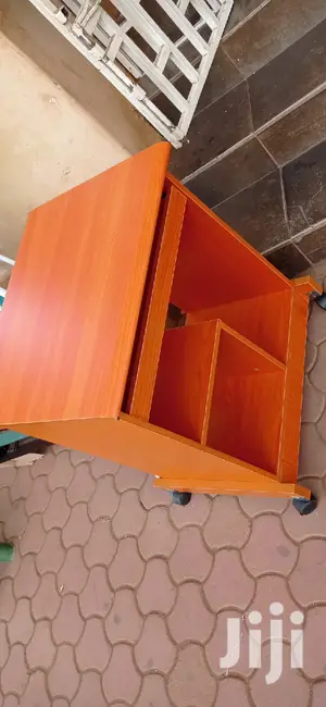 Simple Computer Table Brand New