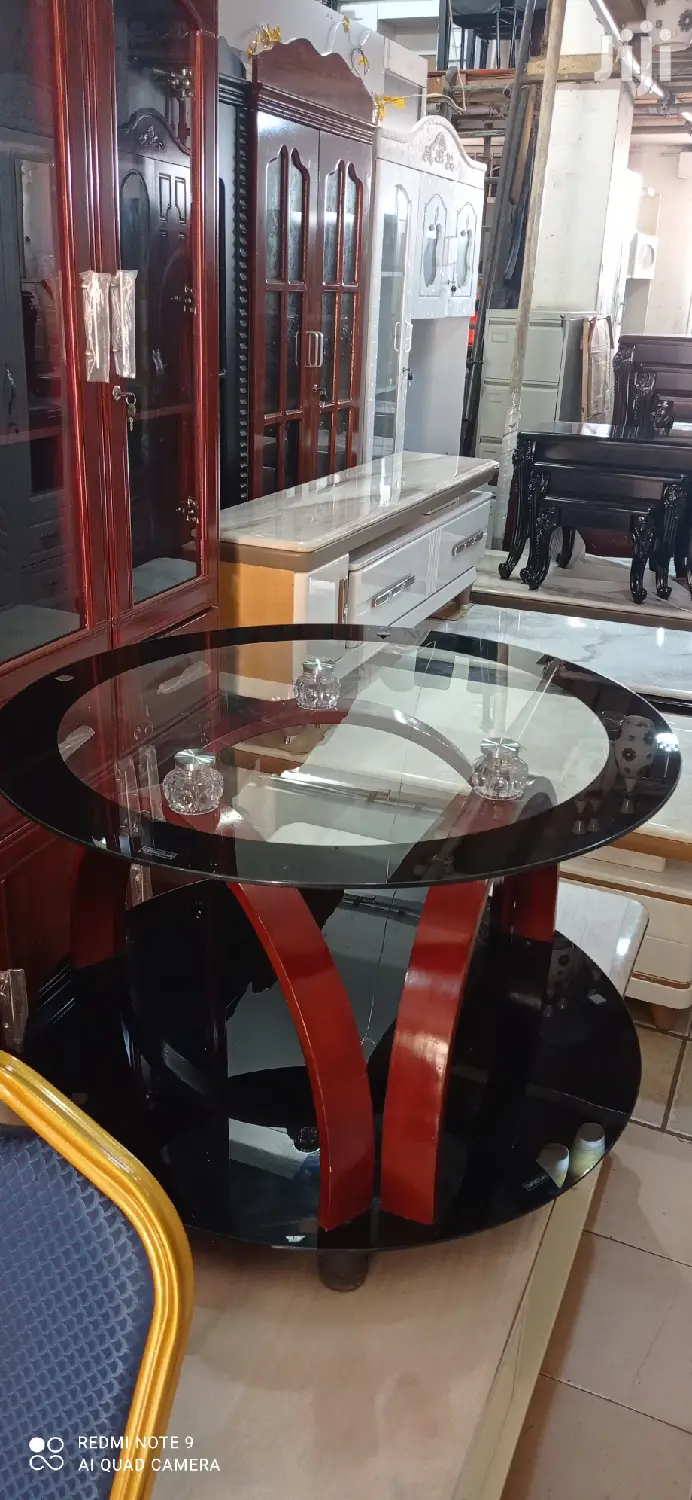 Round Shape Glass Center Table