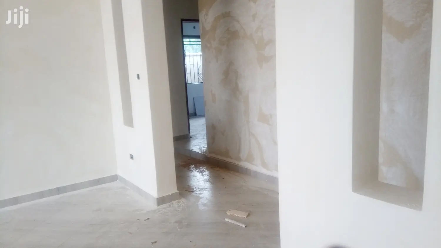 3 Bedroom House In Kira For Sale