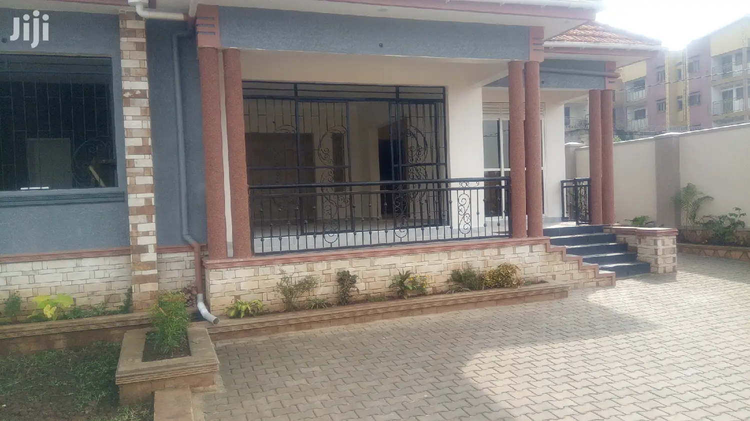 3 Bedroom House In Kira For Sale