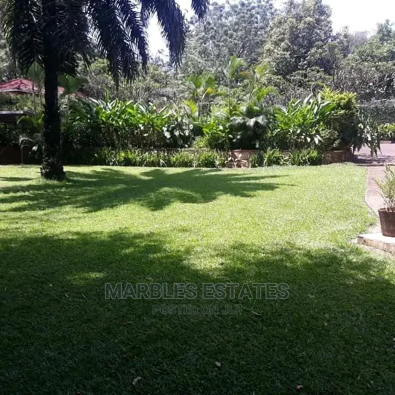 5bdrm Bungalow in Central Division for sale