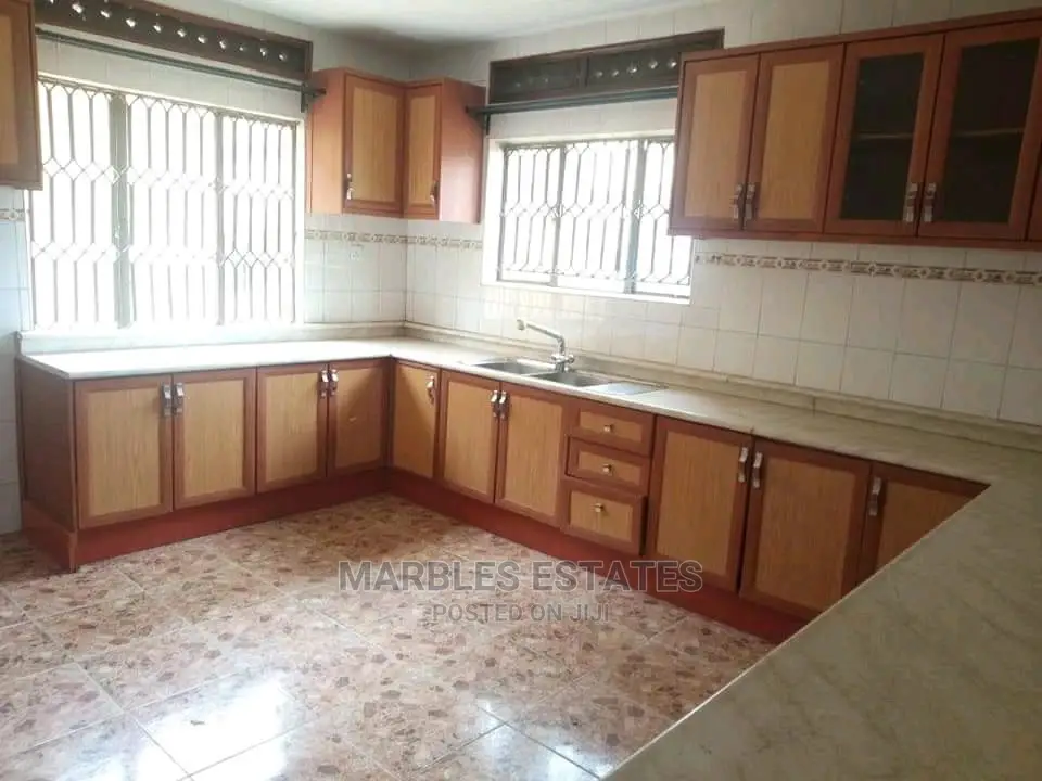 Beautiful 5 Bedrooms House For Rent In Bugolobi