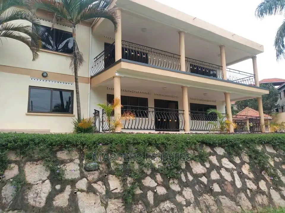 Beautiful 5 Bedrooms House For Rent In Bugolobi
