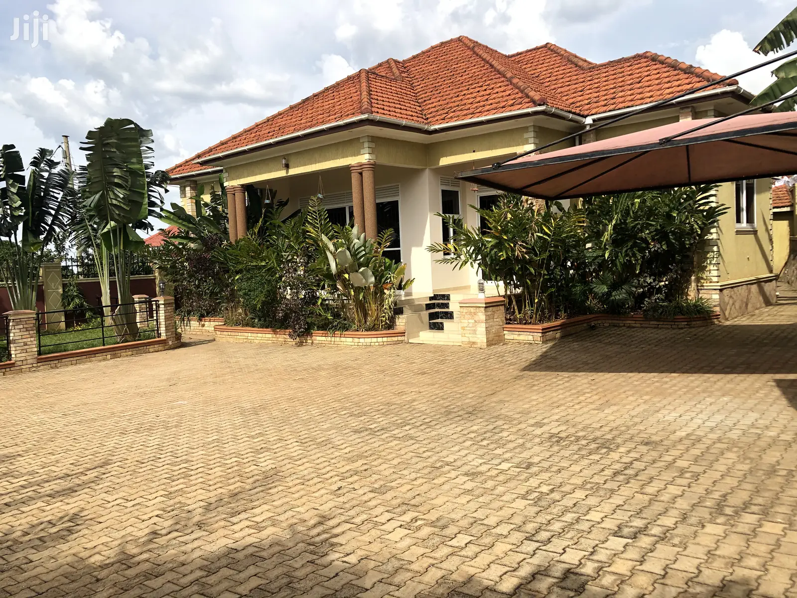 Kiira Magnificent Modern Mansion on Sale