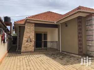 Kira Tarmack Access Bungaloo on Sell