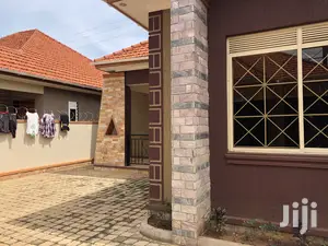 Kira Tarmack Access Bungaloo on Sell