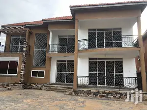 Kira Mansion in Tarmacked Neighborhood on Sell