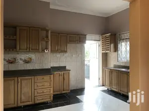 Kira Mansion in Tarmacked Neighborhood on Sell