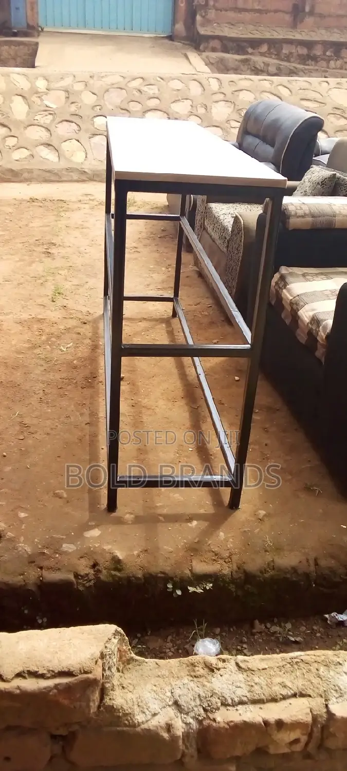 Shelves/ Storage Rack/ Table