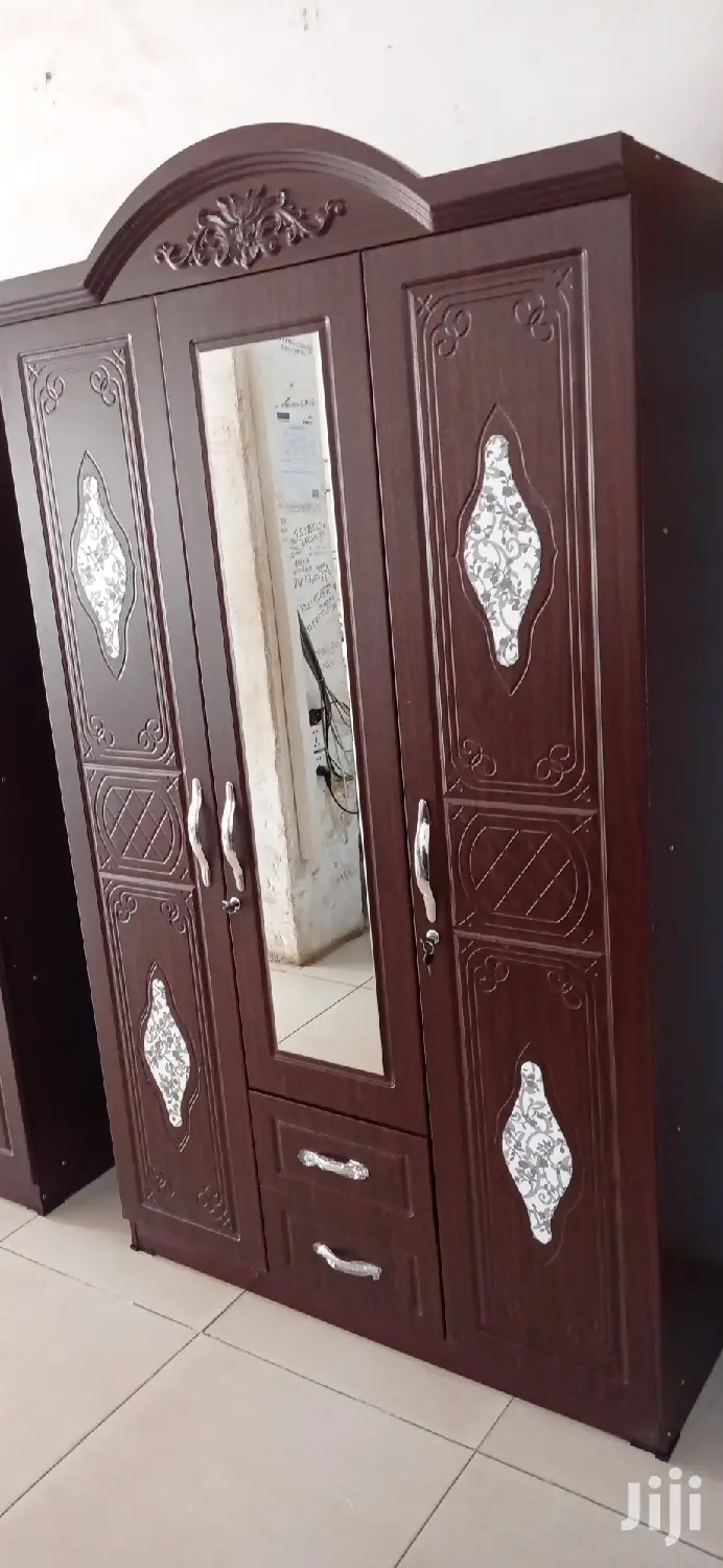 3doors Wardrobe Brand New