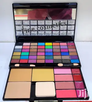 Makeup Eyeshadow Kit With Foundation, Lipbalm Cheek Powder