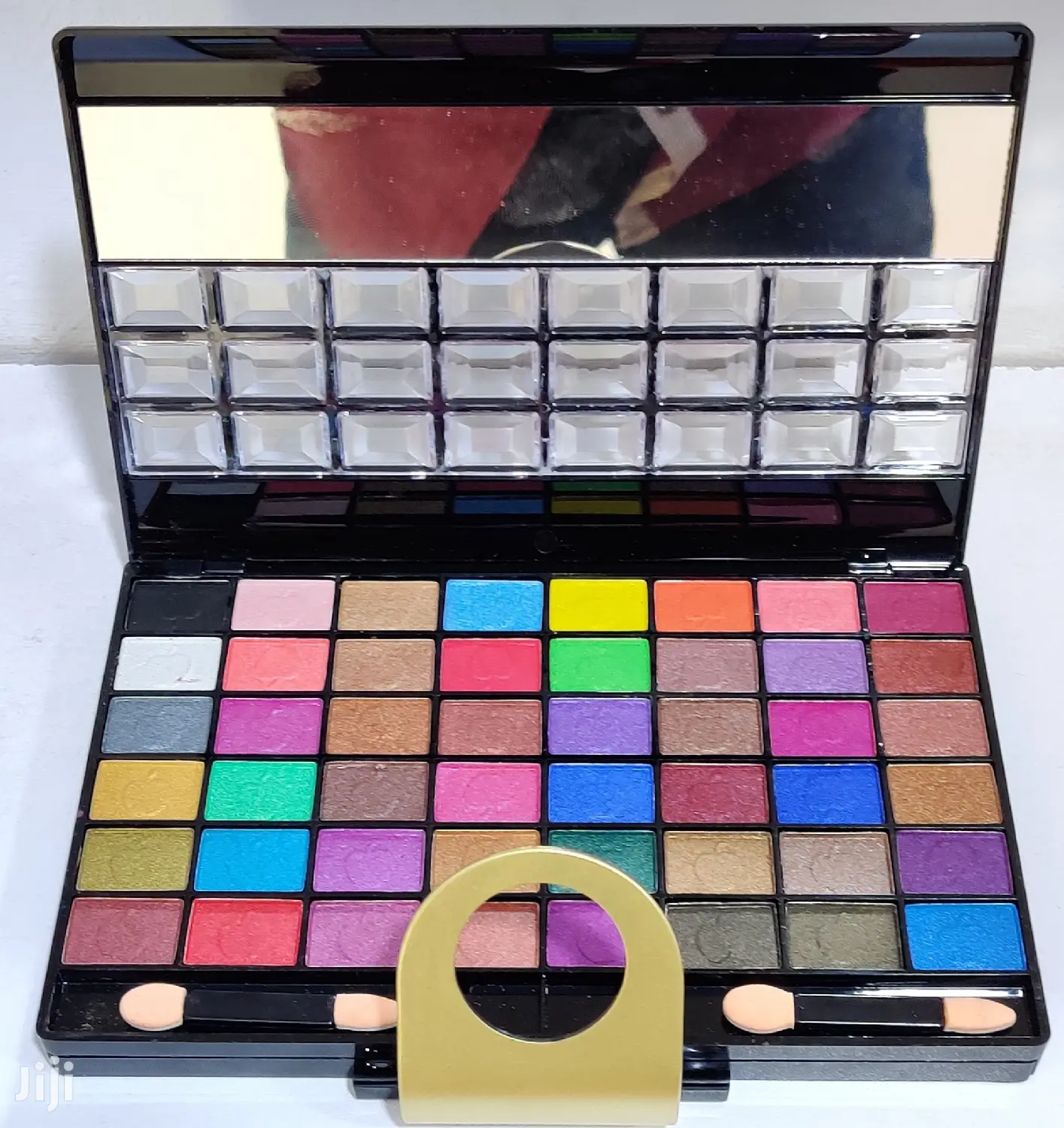 Makeup Eyeshadow Kit With Foundation, Lipbalm Cheek Powder