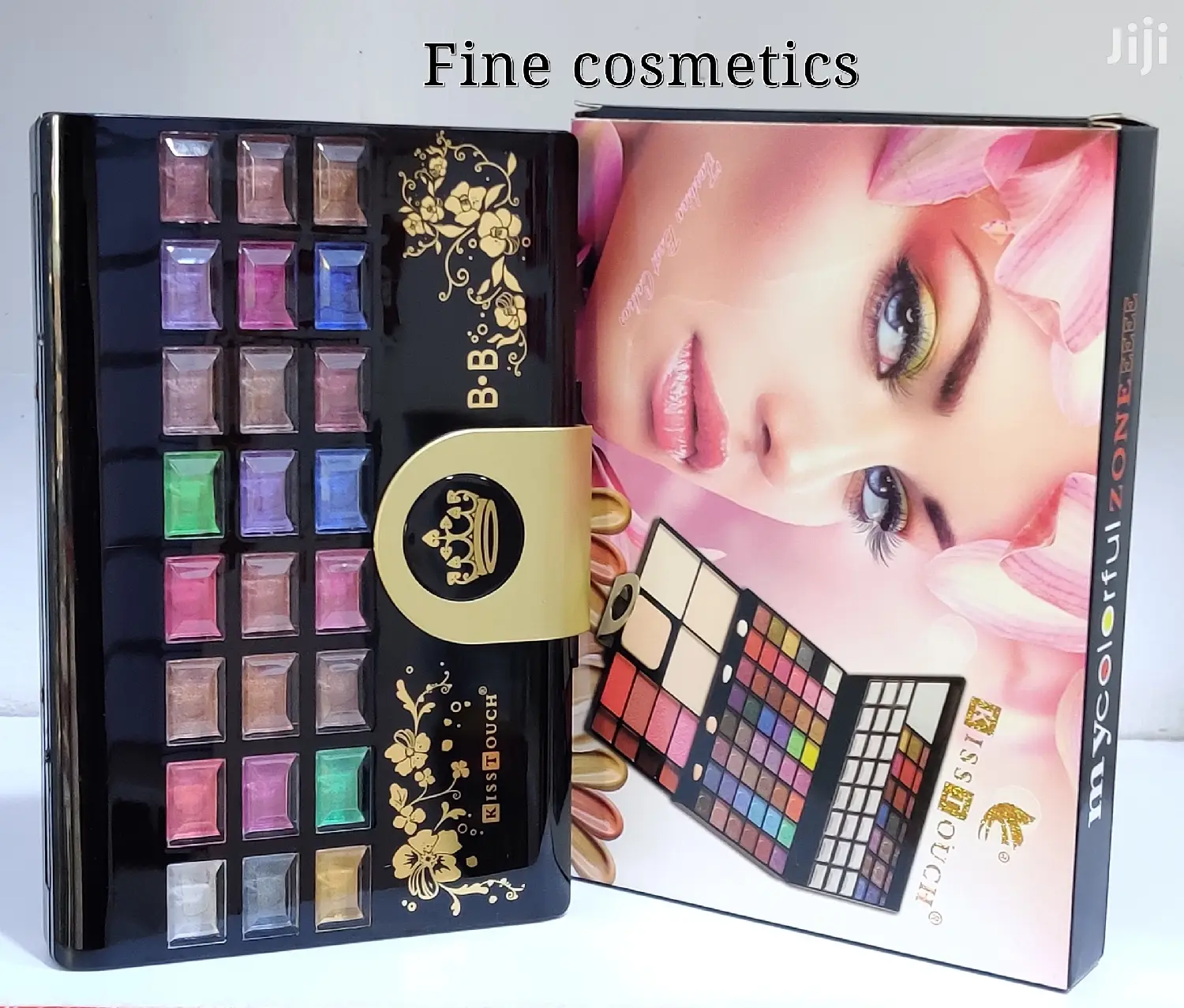 Makeup Eyeshadow Kit With Foundation, Lipbalm Cheek Powder