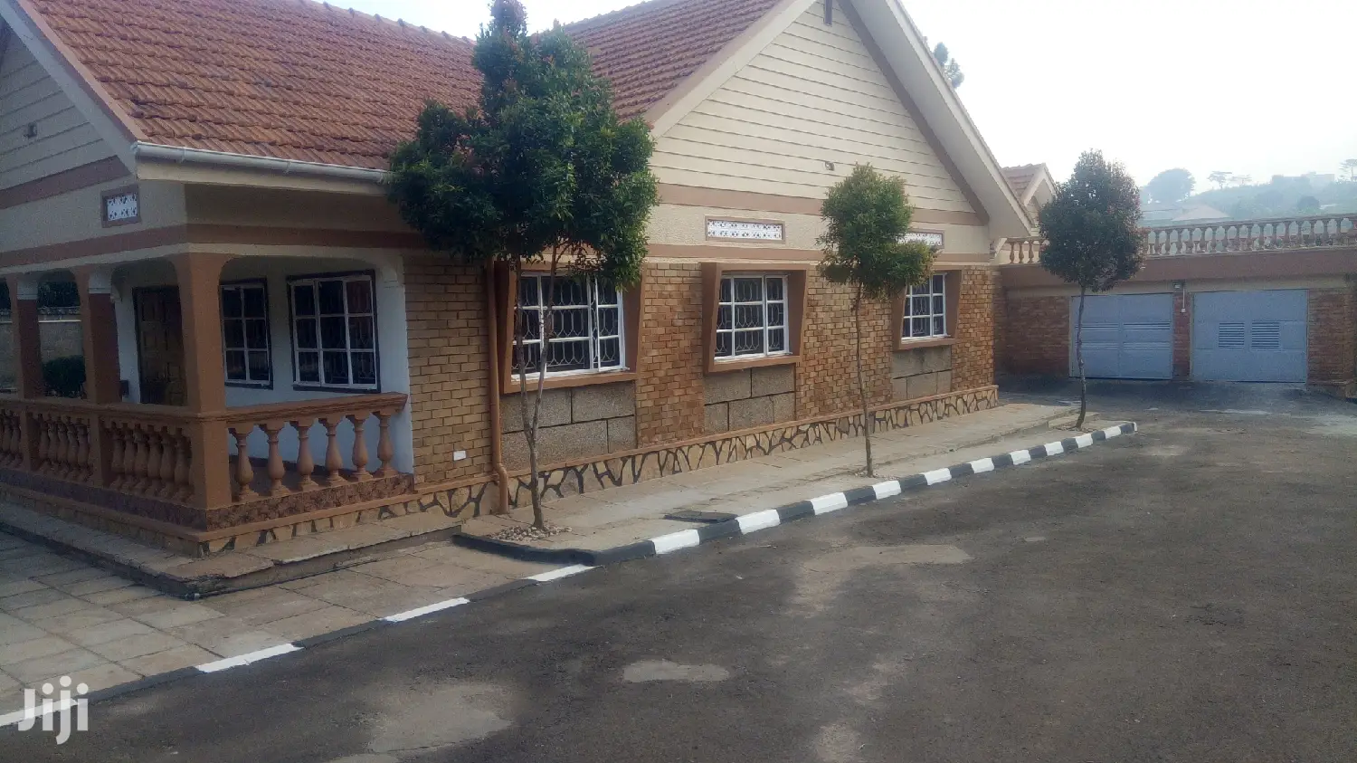 5bdrm Bungalow in Kampala for rent