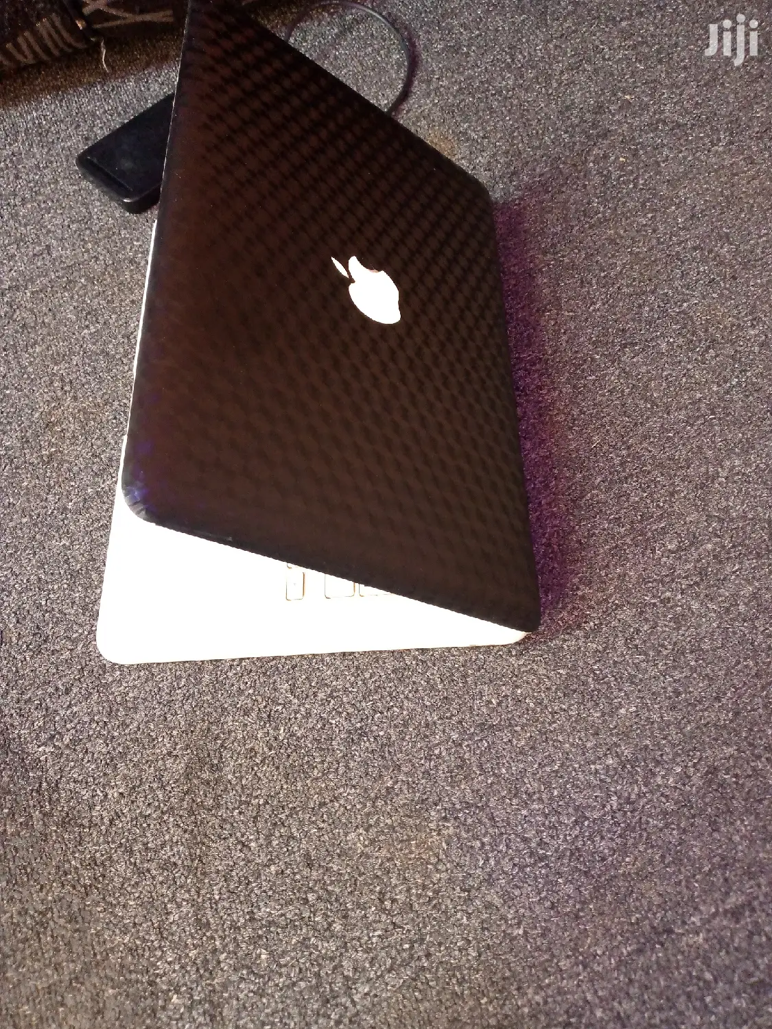 Laptop Apple MacBook 3GB Intel Core 2 Duo HDD 160GB