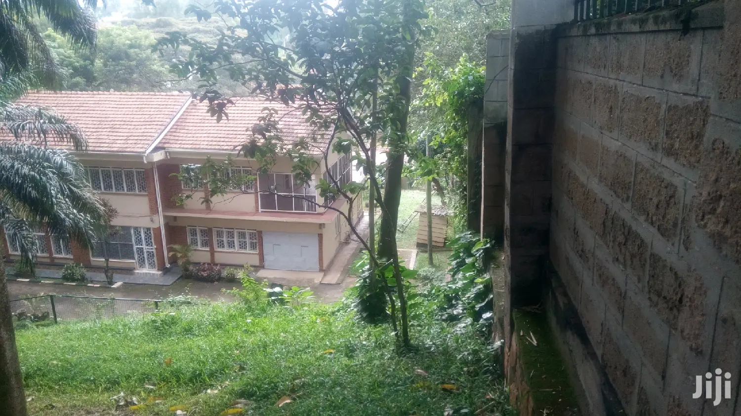 4 Bedroom Villa In Kololo For Rent