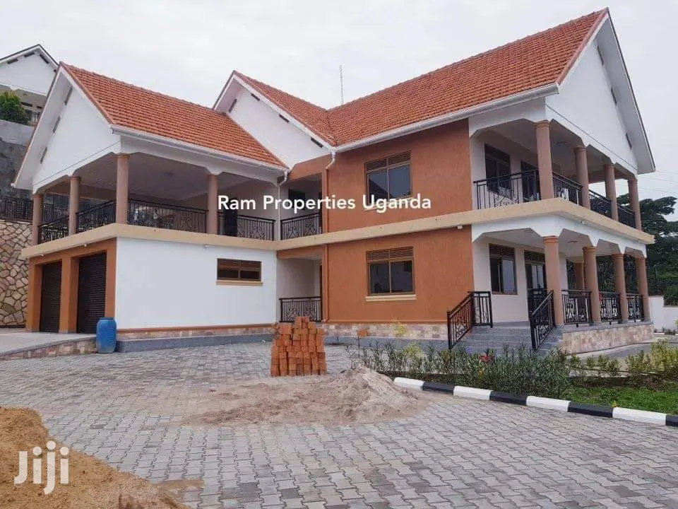 Beautiful House For Rent In Buziga Hill in Kampala Houses