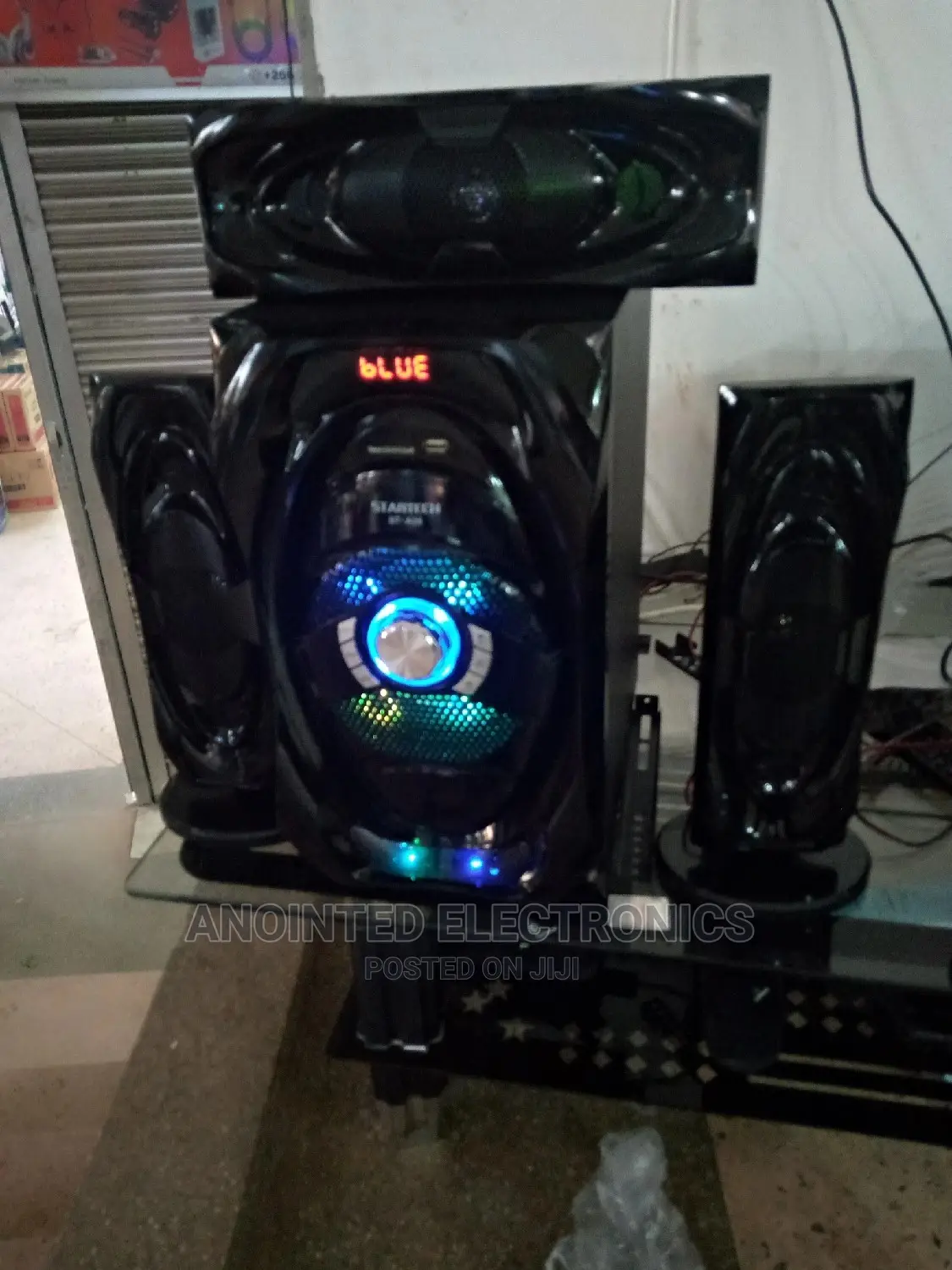 Startech Woofers Black