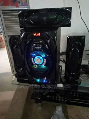 Startech Woofers Black