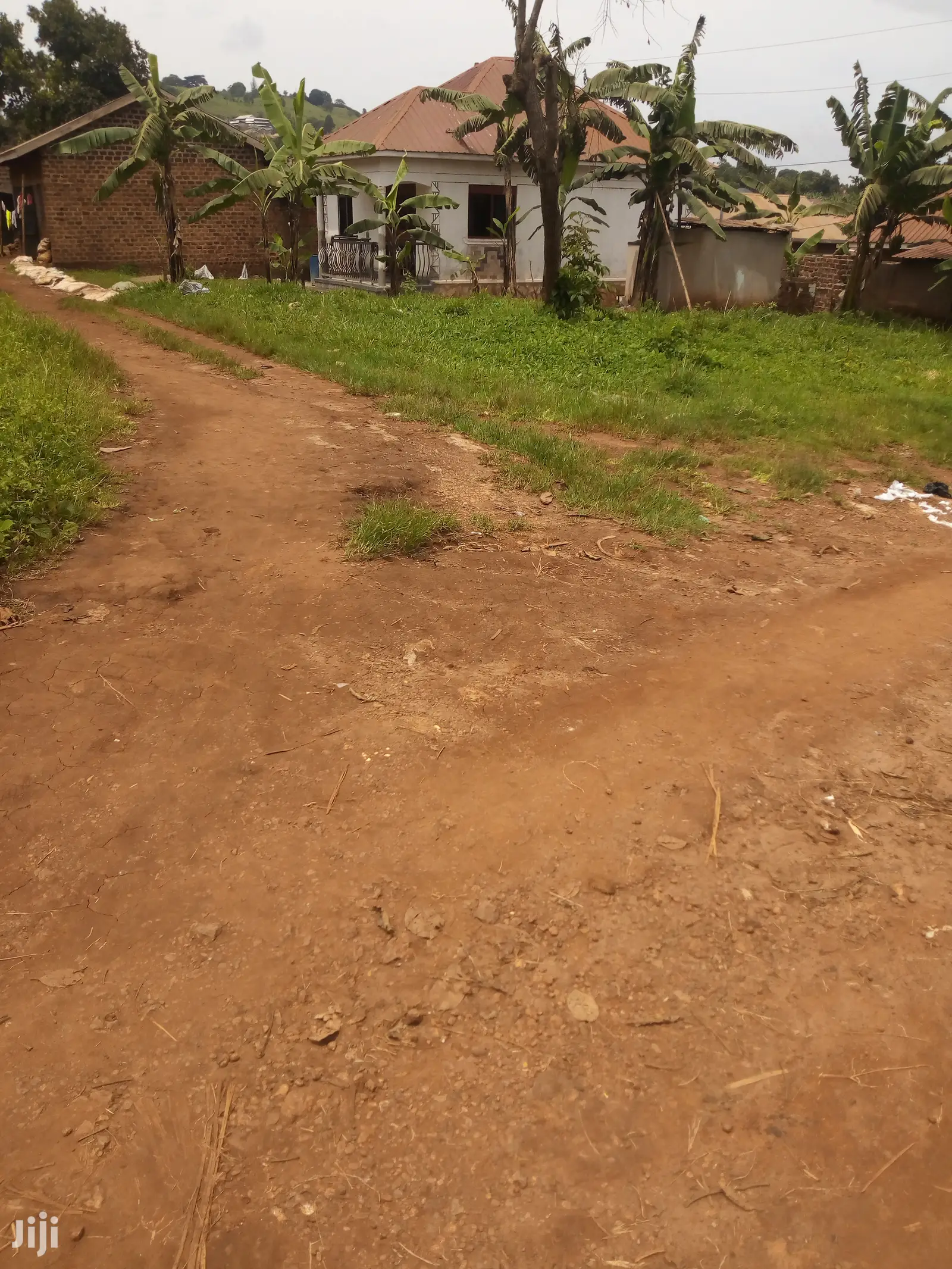 Plot for Sale 30x45ft Lukwaga Town Kataluko Site