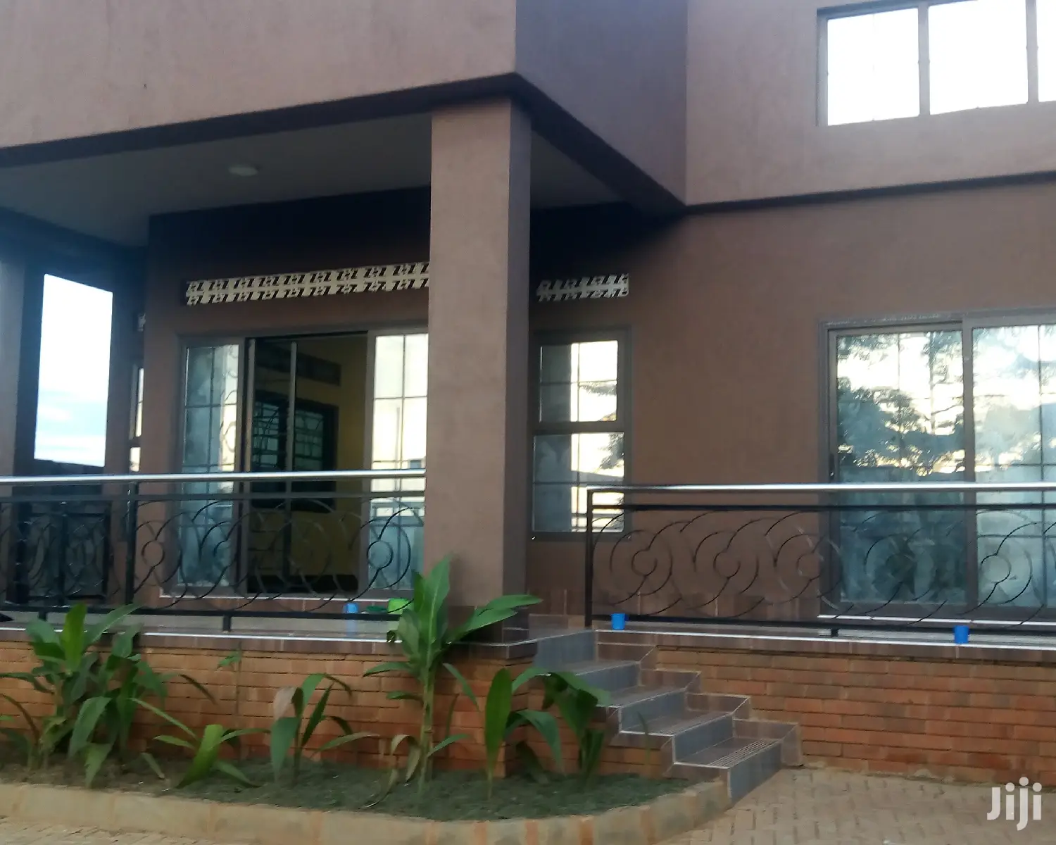 3bdrm House in Fs Properties, Central Division for Rent