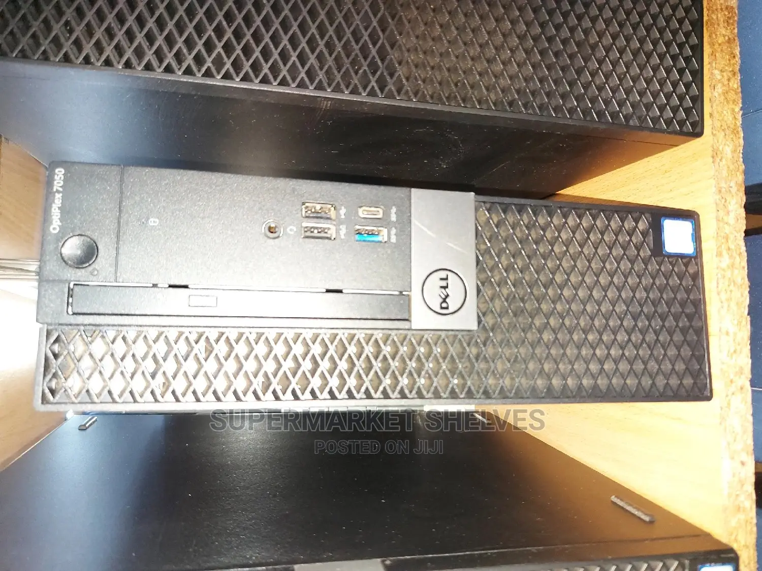 Desktop Computer Dell OptiPlex 7050 4GB Intel Core I7 HDD 1T