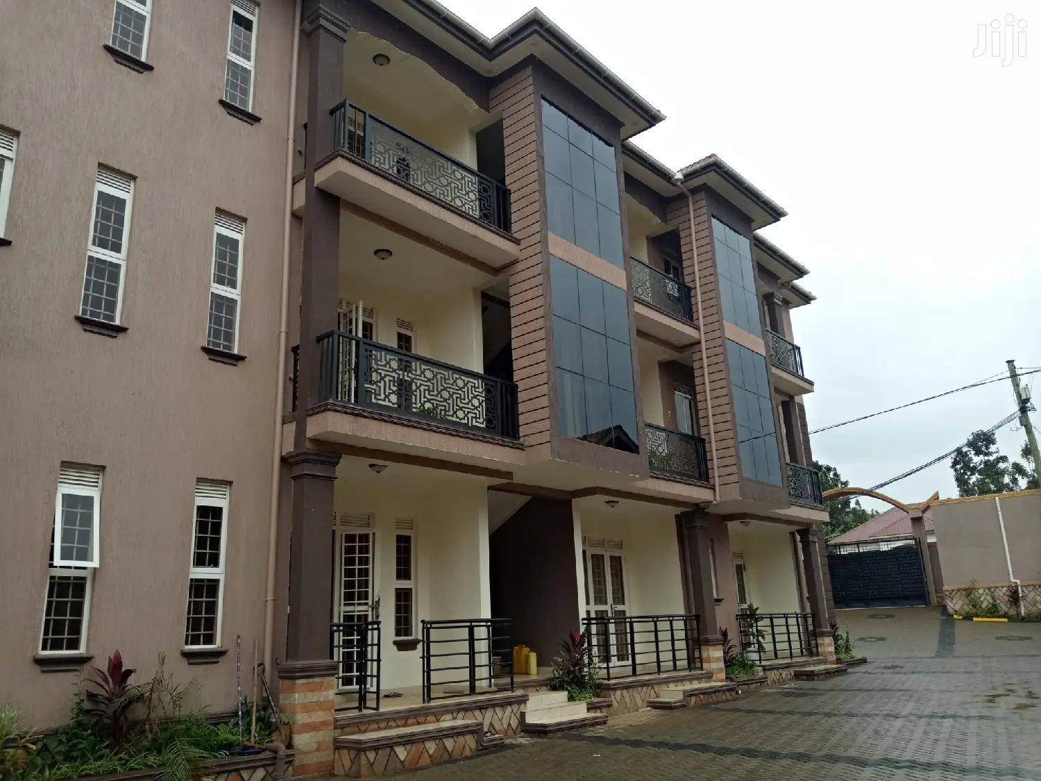 Apartments in Kisaasi on Market
