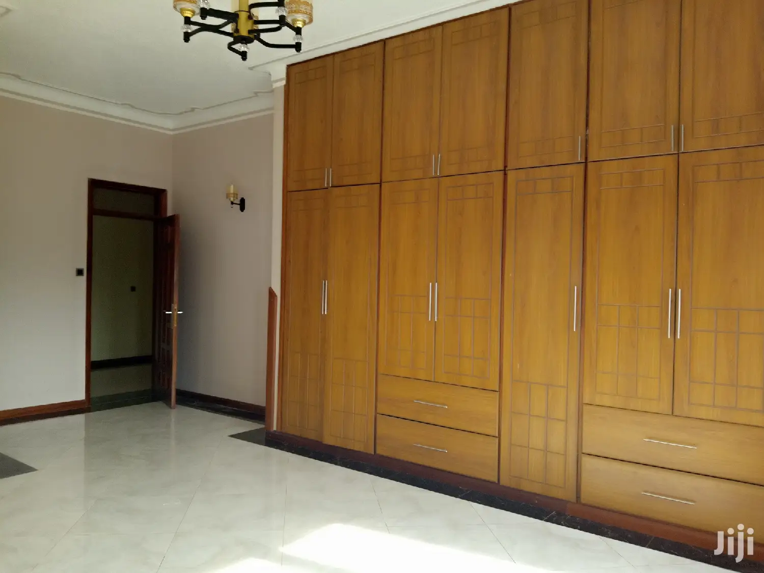 Apartments in Kisaasi on Market