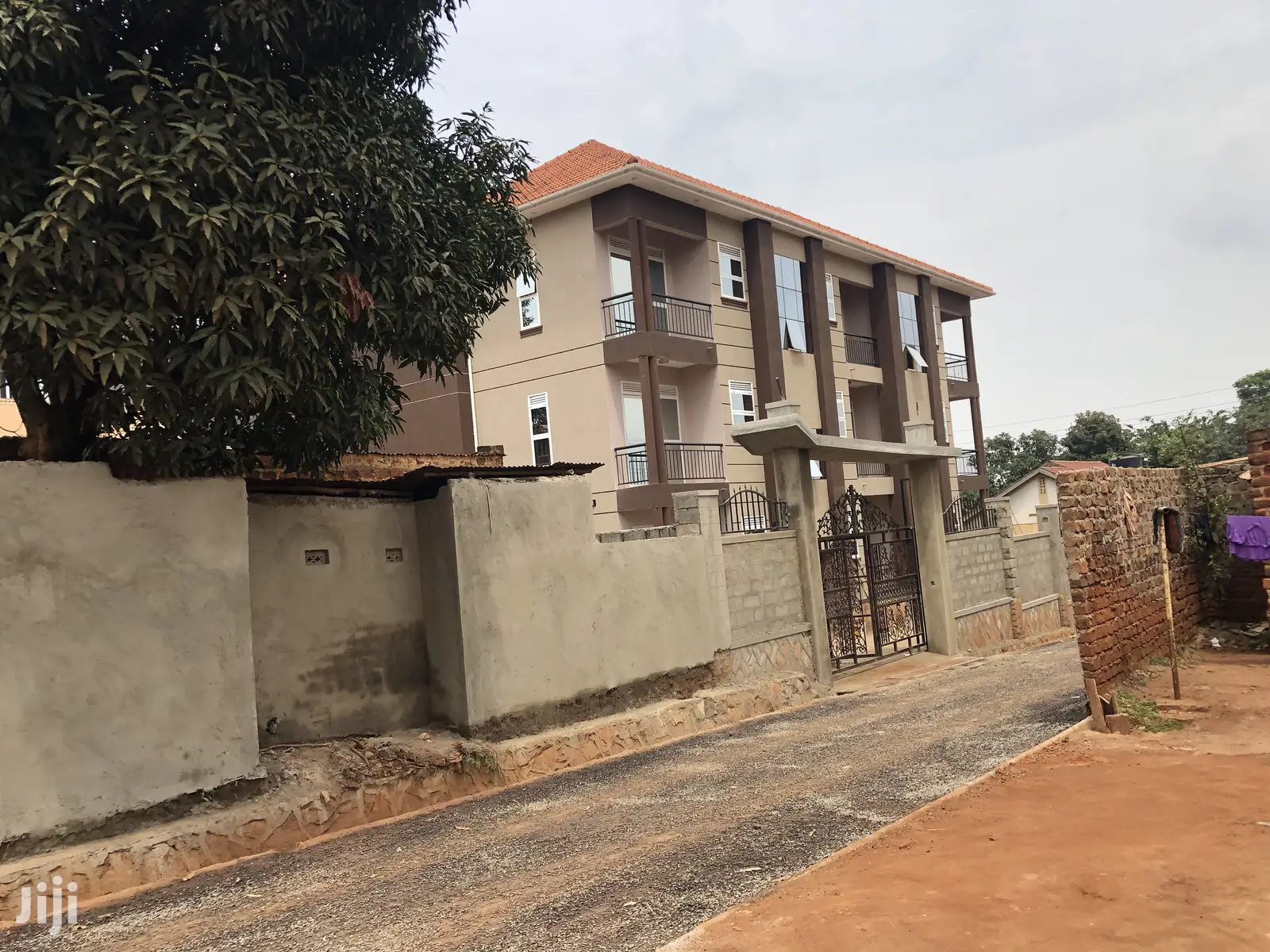 Kiwatule Apatments on Sell