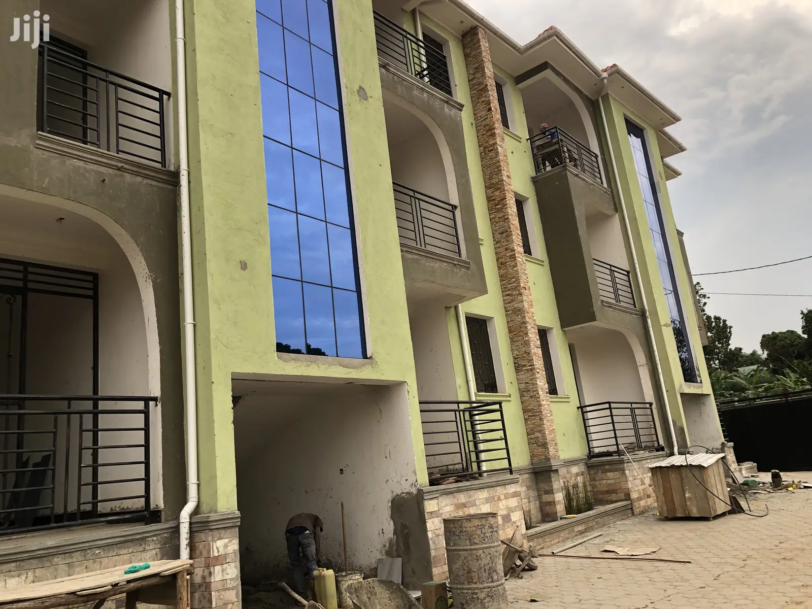 12 Apartment Units at Najjera on Sale