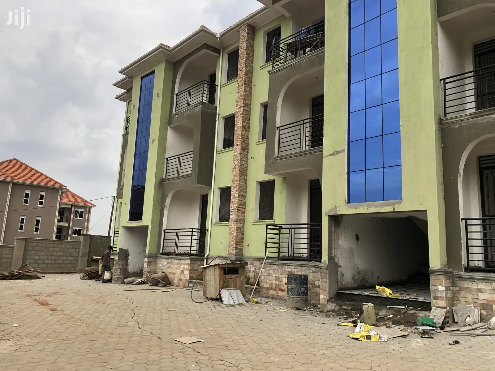 12 Apartment Units at Najjera on Sale