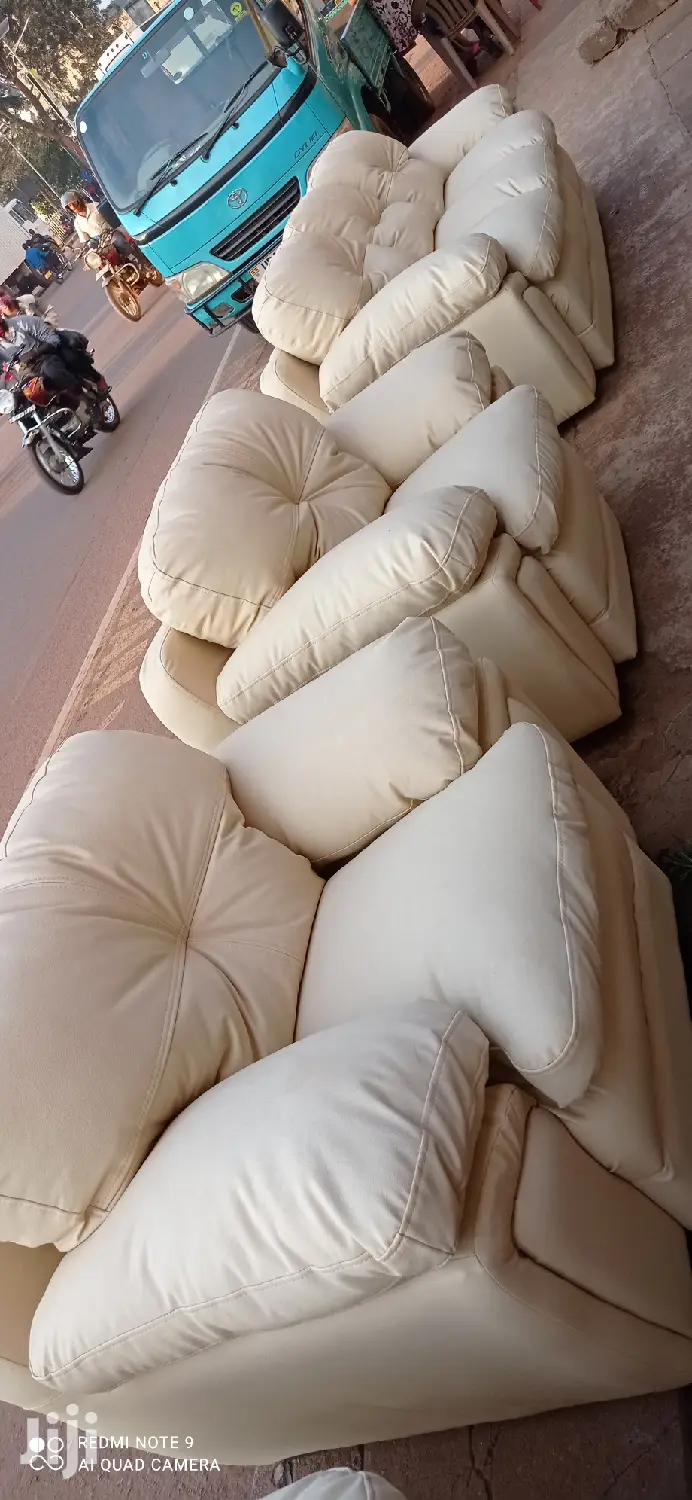 6seaters Sofa Set Brand New